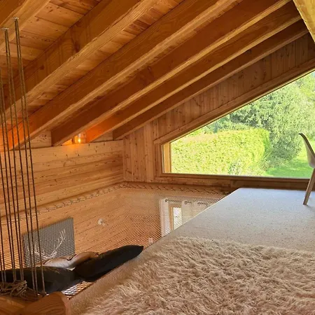 Chalet Semi Detached For 8 With Balcony & Garden