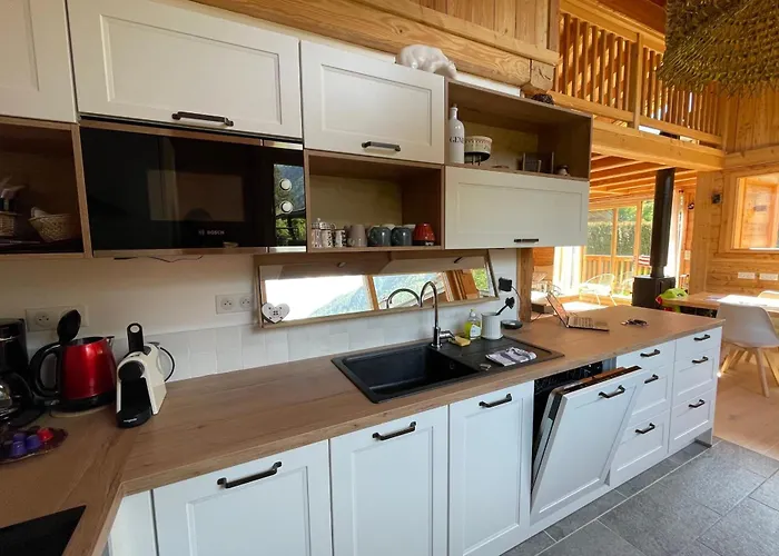 Шале Semi Detached For 8 With Balcony & Garden *