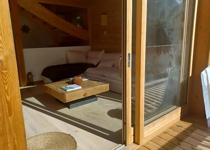 Шале Semi Detached For 8 With Balcony & Garden