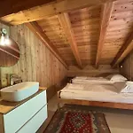 A Beautiful With A Terrace And Garden * Chamonix