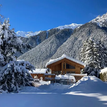 Chalet Semi Detached For 8 With Balcony & Garden *