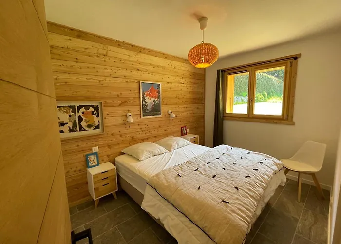 Semi Detached For 8 With Balcony & Garden Alpesi faház *