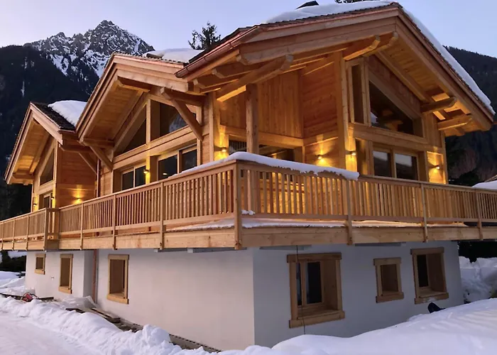 Alpesi faház Semi Detached For 8 With Balcony & Garden Chamonix